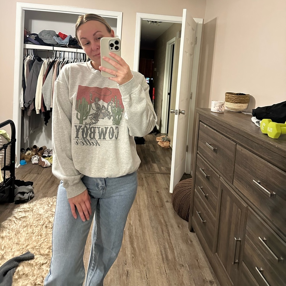Gildan Gray Cowboy Graphic Sweater